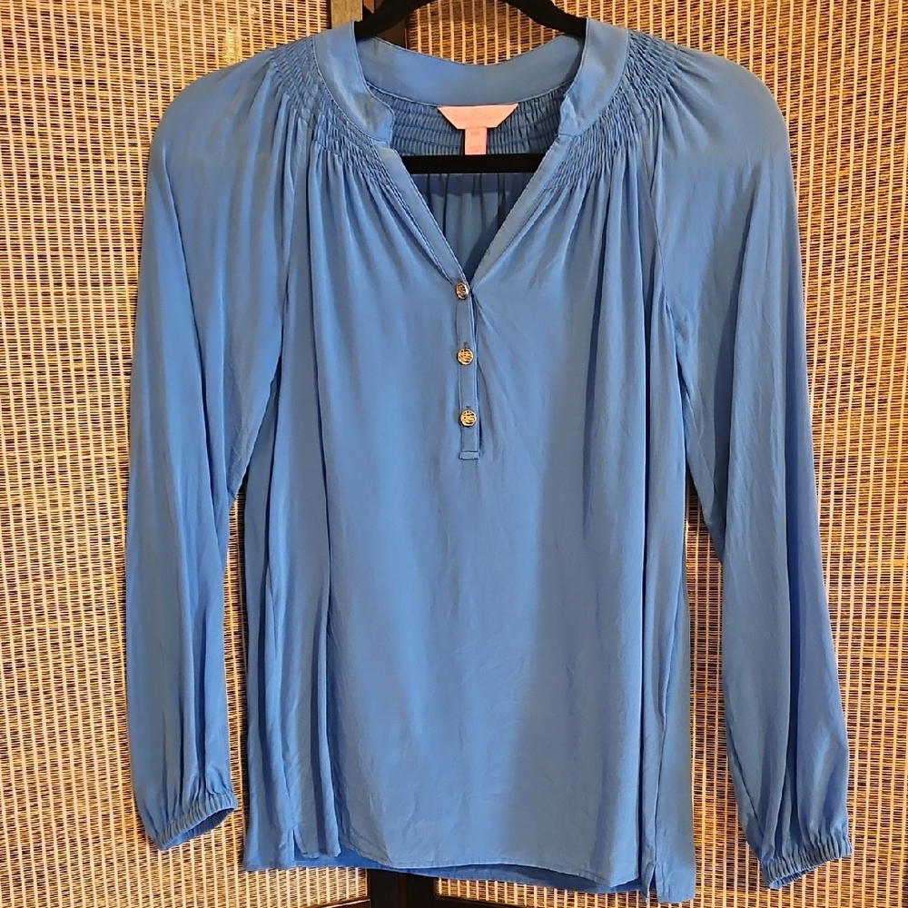 Lilly Pulitzer Blue Blouse with Button Accents